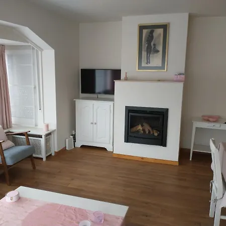 Apartamento Zonnig Met 3 Slaapkamers En Gratis Parking *