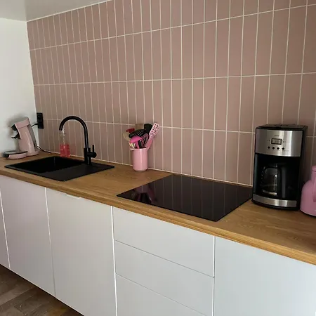 Apartamento Zonnig Met 3 Slaapkamers En Gratis Parking *