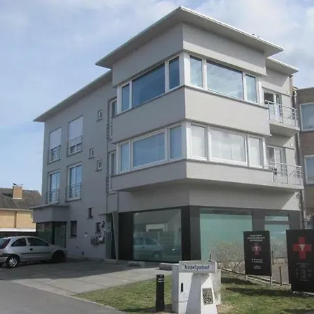 Zonnig Met 3 Slaapkamers En Gratis Parking *